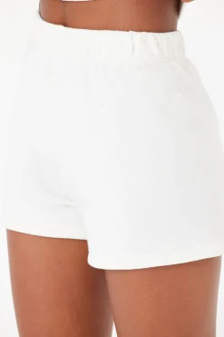 GIGI C Lounge|Louise Short